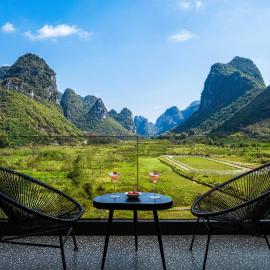 Hidden Valley Hotel-- New Hotel,A Hidden Gem,Serene Sanctuary,Exclusive Location,Swimming Pool & Cycling Route,Attraction Tickets Serivce in advance,Affordable Luxury,Best Karst Mount View in Yangshuo，位于阳朔的酒店