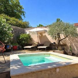 La Parenthèse Sérénité - Villa contemporaine & Plunge Pool - Idéale famille et amis，位于Gleizé的酒店