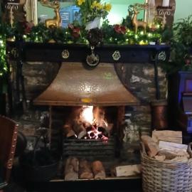 Brunant Arms Hotel，位于Caio的酒店