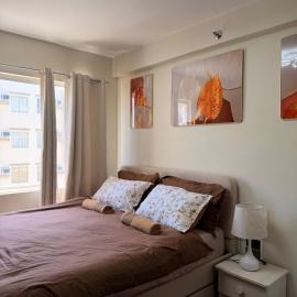 The Urban Hideout - 1 BR Cozy Studio in Marina Spatial Condo Dumaguete City，位于Piapi的酒店