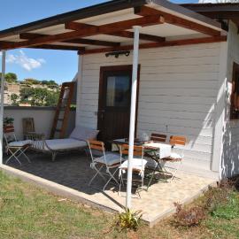 La Casetta di Saha in collina，位于伊特里的酒店