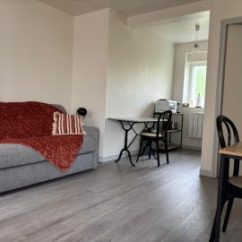 Sur Egletons - Le Cocon Egletons，位于埃格勒通的酒店