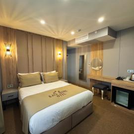 Kaya Home Otel，位于特拉布宗的酒店