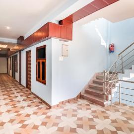 Hotel O The Velvet Chinhat Tiraha