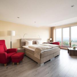 Design-Konferenzhotel & Restaurant Steinernes Schweinchen，位于卡塞尔的酒店