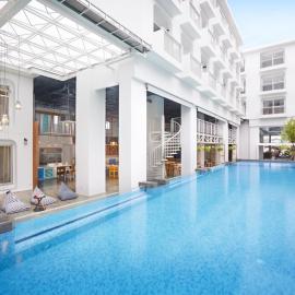Lub d Phuket Patong - Near Patong Beach & Vibrant Social Vibe，位于芭东海滩的酒店