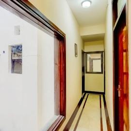 Hotel O Le Regent,位于古尔冈的酒店
