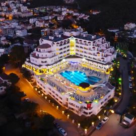 Roseira Beach Resort,位于米拉斯的酒店