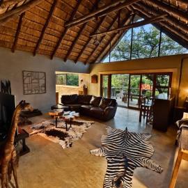 Syeta Bush Lodge - Luxury Bush Villa，位于Crocodile Valley Estates的酒店