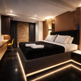 Hotel Biba Life - Chia，位于奇亚的酒店