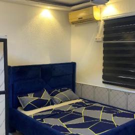 Nice Furnished Single Room SelfContained，位于Lapaz的酒店