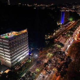 Howard Johnson by Wyndham Kota Kinabalu City Centre, formerly Hotel Shangri-La Kota Kinabalu，位于哥打京那巴鲁的酒店