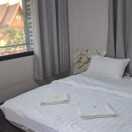 Mekong Riverside，位于万象的酒店