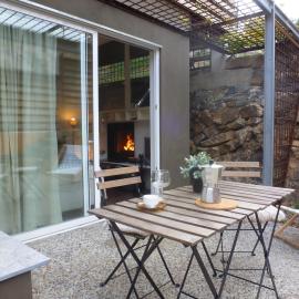 Apartment Rovellada Platja，位于科莱拉的酒店