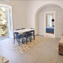 Corso Vittorio Elegant Suites Lipari，位于利帕里的酒店