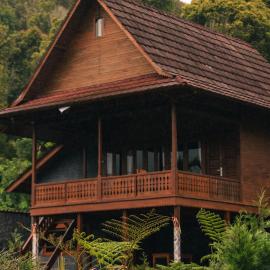 Munduk Seming Cottages，位于姆杜克的酒店