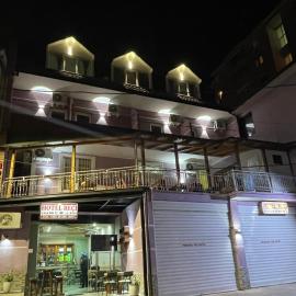 Hotel Reci，位于Peshkopi的酒店