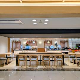 Hotel Hokke Club Hiroshima，位于广岛的酒店