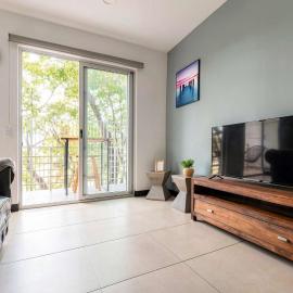 Furnished Studio in San Jose Urban Flats Bldg，位于Pozos的酒店