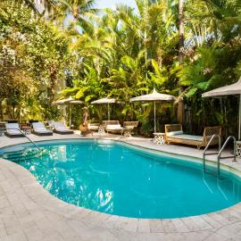 Hotel Trouvail Miami Beach，位于迈阿密海滩的酒店
