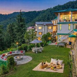 StayVista at Raas Villa with BBQ & Bonfire