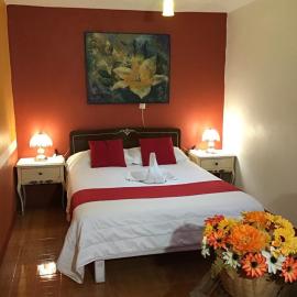 Hotel Los Faroles, Villa del Carbón，位于卡尔波镇的酒店