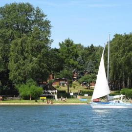 Seepark Heidenholz, Plau am See，位于普劳西的酒店
