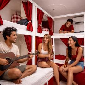Cozy Inn Hostel，位于新德里的酒店