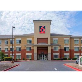 Studio 6 Extended Stay Memphis Airport TN，位于孟菲斯的酒店