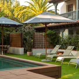 slow home apartamentos boutique，位于柯米拉斯的酒店