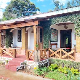 LUSHOTO EXECUTIVE LODGE,位于Lushoto的酒店