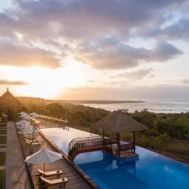 Semabu Hills Hotel Nusa Penida，位于珀尼达岛的酒店
