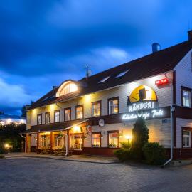 Ränduri Guesthouse，位于沃鲁的酒店