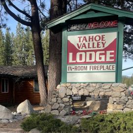 Tahoe Valley Lodge，位于南太浩湖的酒店