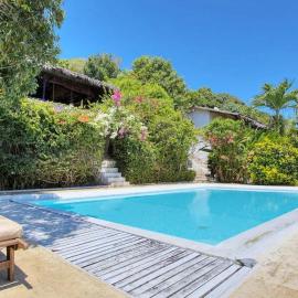 Villa Razambe，位于Mandriankeniheny的酒店