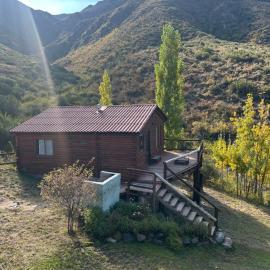 Cabañas BALCONES DEL PORTEZUELO - Mendoza，位于波特雷里约斯的酒店
