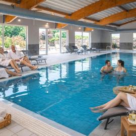 Hôtel Golden Tulip Dieppe，位于锡河边的圣奥班的酒店