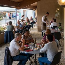 Hotel - Restaurant de la Paix,位于巴布通莱班的酒店