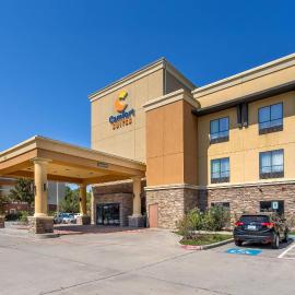 Comfort Suites Old Town Spring，位于斯普林的酒店