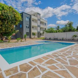 Marahaba Holiday Suites Ground Floor 1BR 5 Min Drive to Nomad Beach