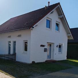 Haus Amsel am Heeder See，位于黑德的酒店