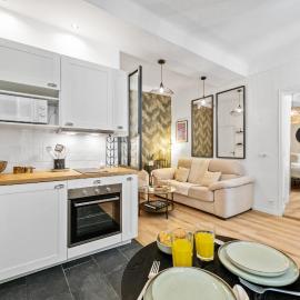 Sky Lodge - Vieux Nice，位于尼斯的酒店