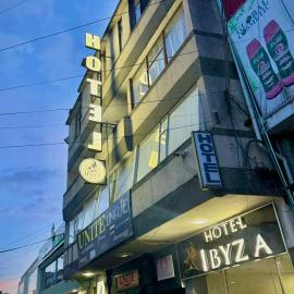 HOTEL IBYZA Ipiales，位于伊皮亚莱斯的酒店