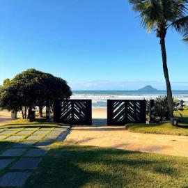 Condo-Resort Juquehy, 4 quartos, em frente ao mar，位于圣塞巴斯蒂安的酒店