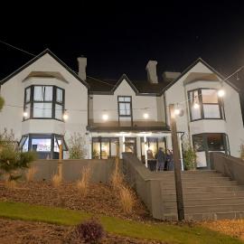 The Tall Trees Hotel，位于阿姆奇的酒店
