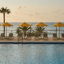 Hotel Riviera Costa del Sol - Adults Recommended,位于贝纳尔马德纳的酒店