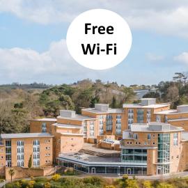University of Exeter - Holland Hall，位于埃克塞特的酒店