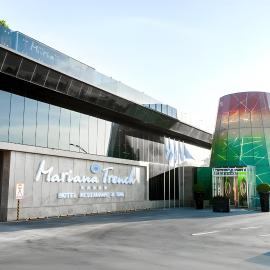 Mariana Trench Hotel & Leisure Resort，位于苏姆盖特的酒店