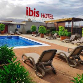 Ibis Granada，位于格拉纳达的酒店