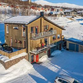 Hemavan Mountain Lodge Storfjället，位于赫马万的酒店